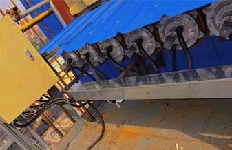 强乱强乱中文字幕