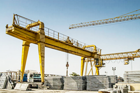 强乱强乱中文字幕